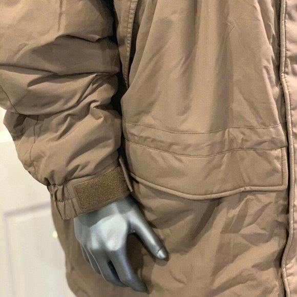 - Marmot Yukon winter  Parka Jacket #9738 - Picture 10 of 11